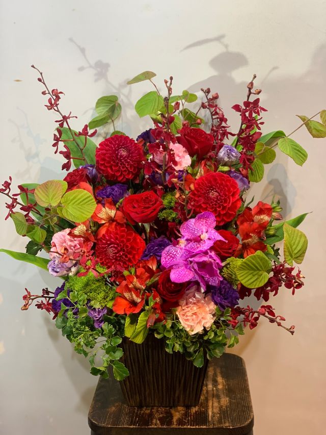 #garden_shinbashi 
#有限会社ガーデン 
#胡蝶蘭ガーデン新橋
#胡蝶蘭
#こちょうらん
#コチョウラン
#胡蝶蘭ギフト
#胡蝶蘭東京
#花屋
#東京花屋
#港区花屋
#新橋花屋
#花屋さん
#フラワー
#フラワーアレンジメント
#フラワースタンド
#フラワーデザイン
#flowers
#flowerarrangement 
#flowermagic
#floraldesign
#flowerslovers
#flowerpower
#florist
#flowerstagram
#花のある暮らし
#花が好きな人と繋がりたい