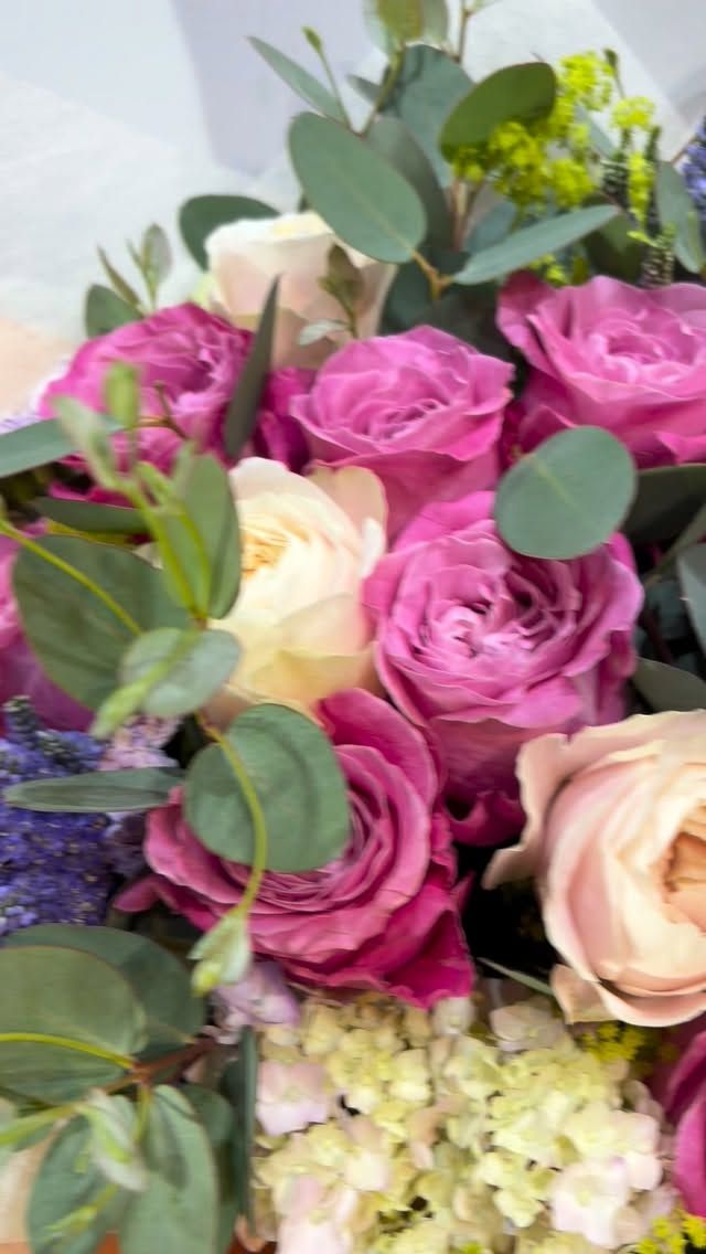 #bouquet 
#flowerbouquet 
#gift 
#お祝い花