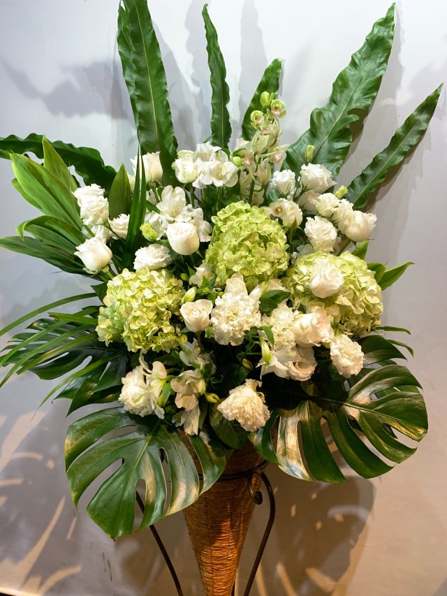 #arrangement 
#flowerarrangement 
#gift 
#スタンド花
#お祝い花