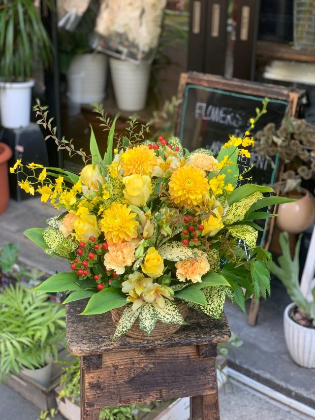 #arrangement 
#flowerarrangement 
#gift 
#お祝い花 
#花屋