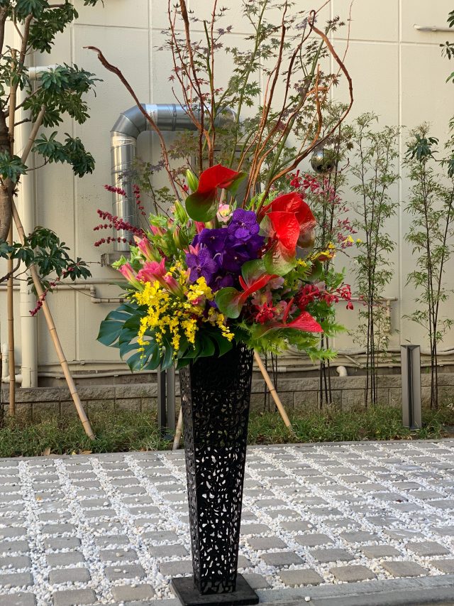 #arrangement 
#flowerarrangement 
#gift 
#スタンド花
#お祝い花