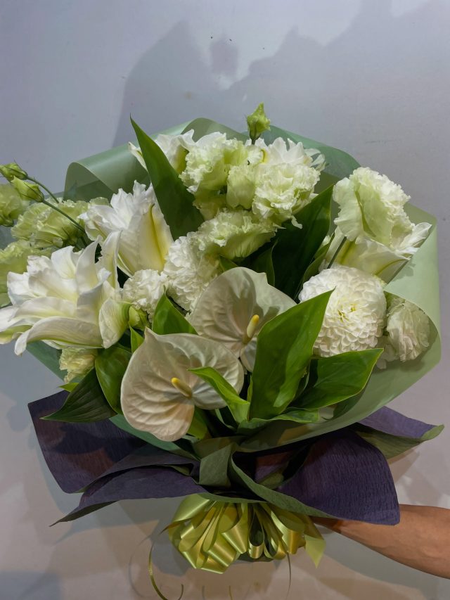 #arrangement 
#flowerarrangement 
#gift 
#送別
#花屋