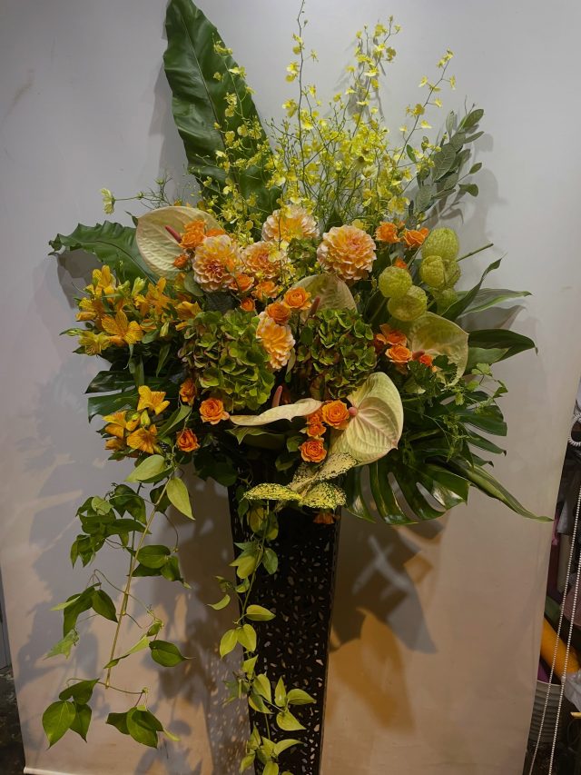 #arrangement 
#flowerarrangement 
#gift 
#スタンド花
#お祝い花
