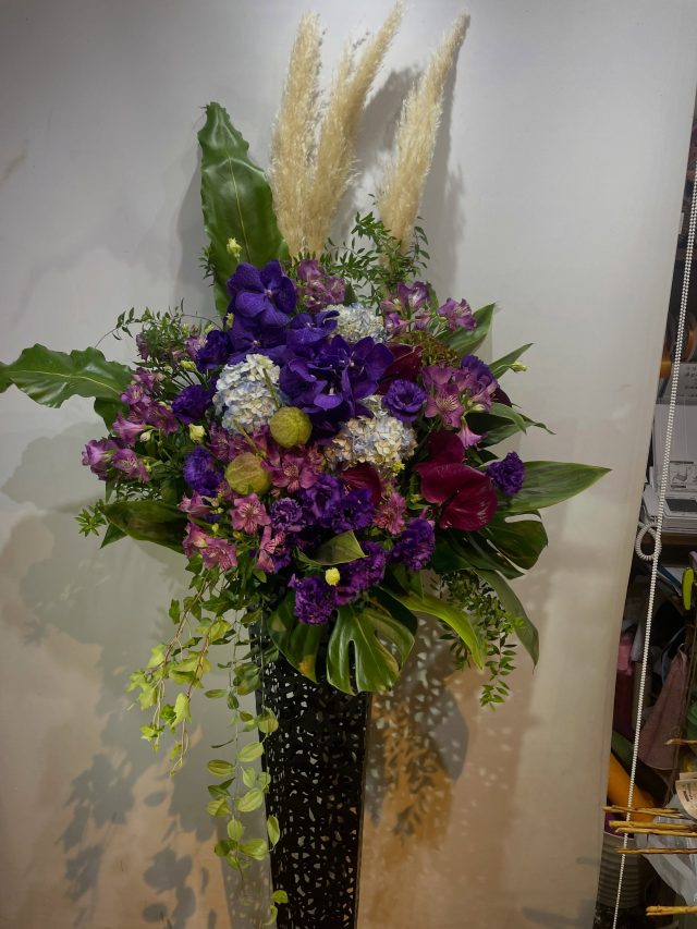 #arrangement 
#flowerarrangement 
#gift 
#スタンド花
#お祝い花